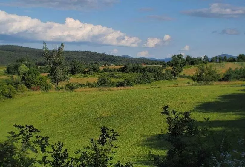 Majatalo Guest House Sara Latin