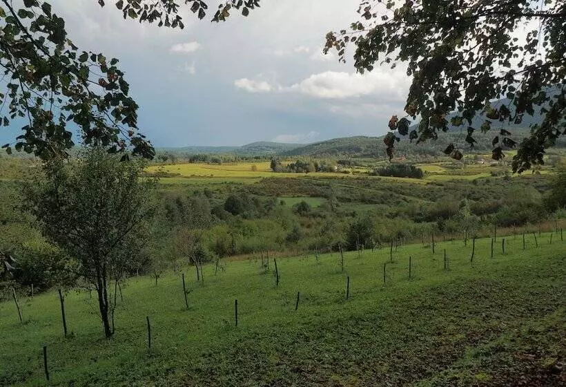 Majatalo Guest House Sara Latin