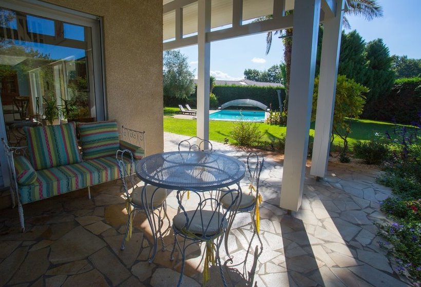 Пансион La Monière Chambres D Hôtes