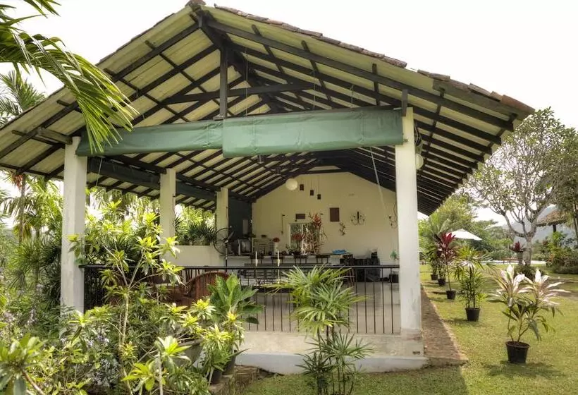 ペンション Omatta Villa