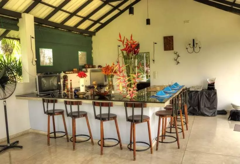 ペンション Omatta Villa