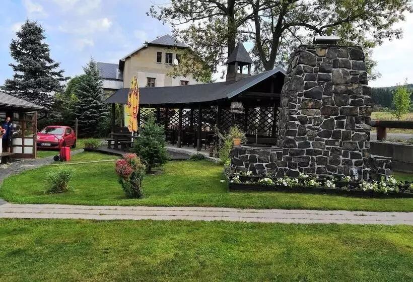 Majatalo Penzion U Křížku