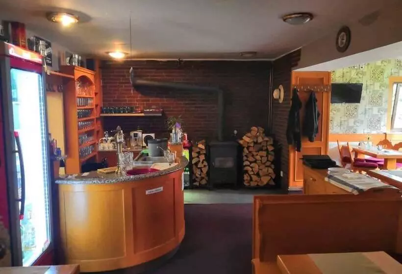 Majatalo Penzion U Křížku