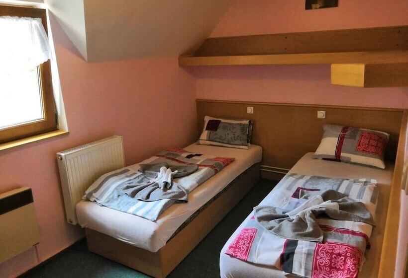 ペンション Penzion U Křížku