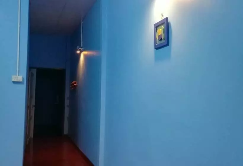 Retkeilymaja Rub Lom Chom Klong Homestay