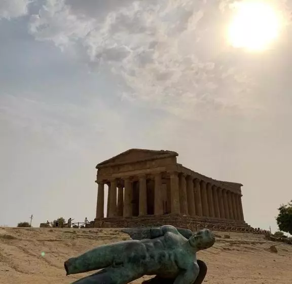 Aamiaismajoitus (B&B) Carrubella Santa Zita