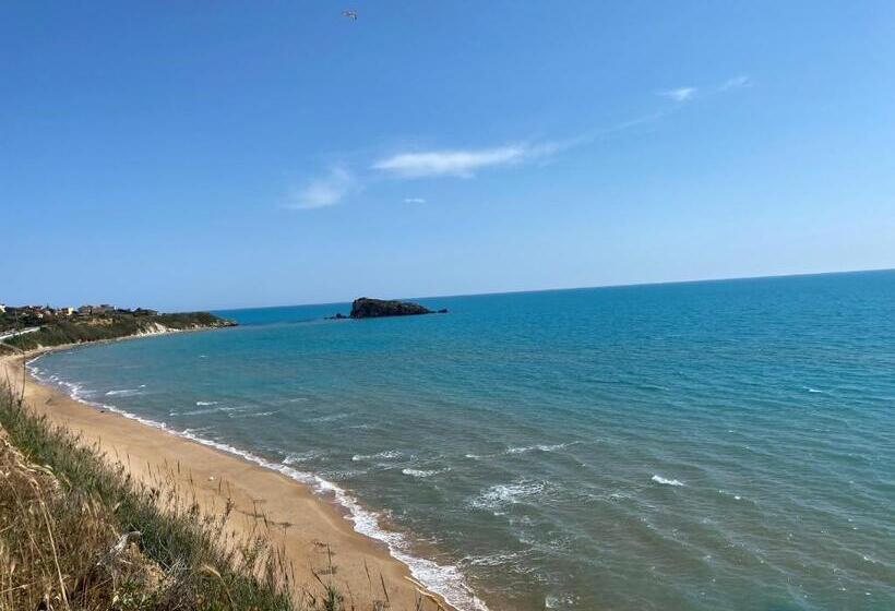 住宿加早餐  Carrubella Santa Zita