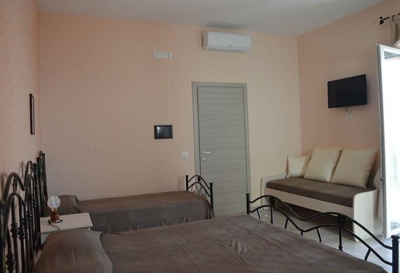 住宿加早餐  Carrubella Santa Zita