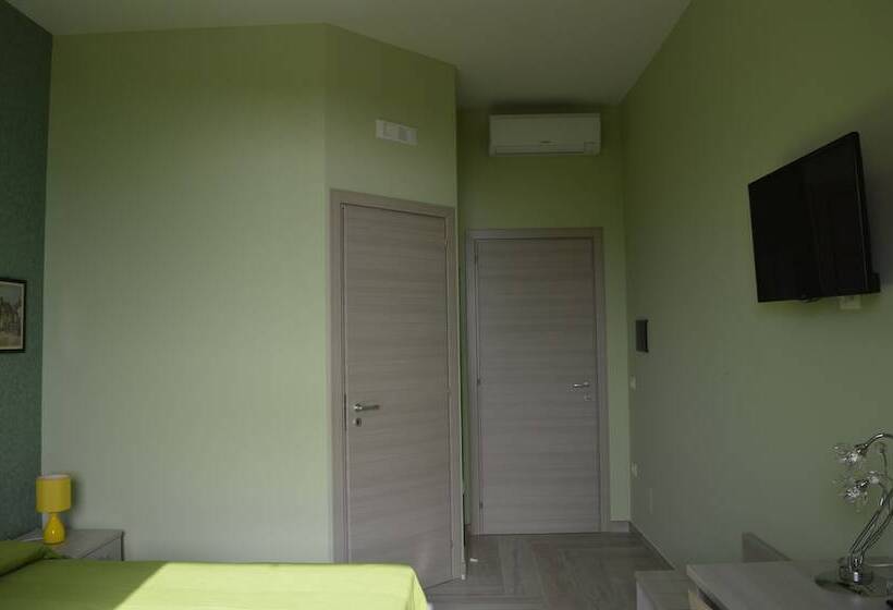 住宿加早餐  Carrubella Santa Zita