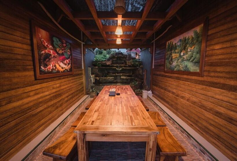 Bed and Breakfast Daphila Cottage