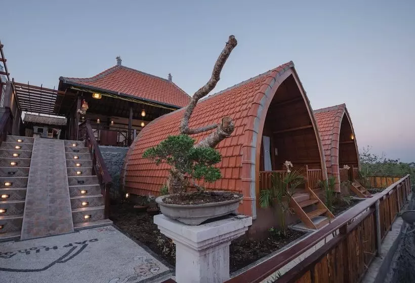 Aamiaismajoitus (B&B) Daphila Cottage