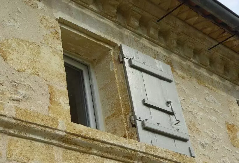 Aamiaismajoitus (B&B) La Vigneraie De Laura