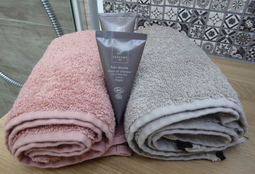 住宿加早餐  La Vigneraie De Laura