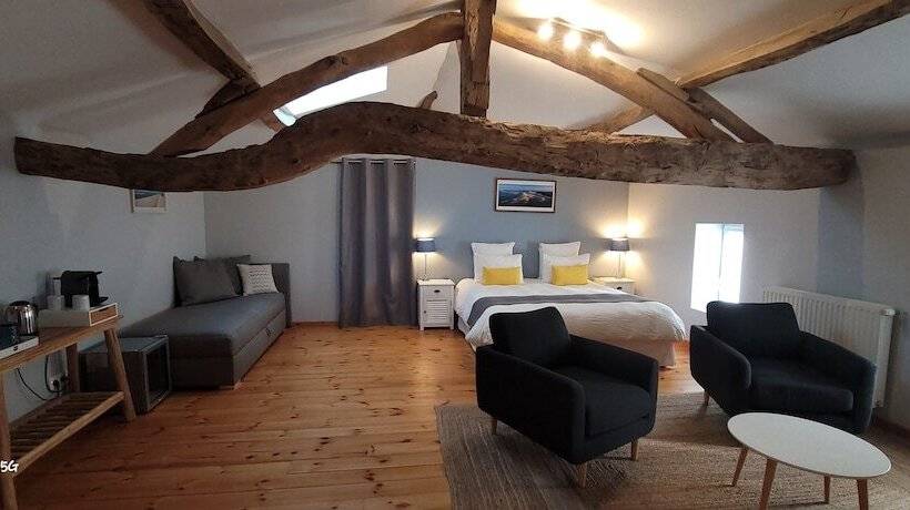 住宿加早餐  La Vigneraie De Laura