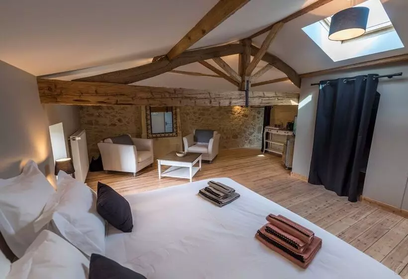 Aamiaismajoitus (B&B) La Vigneraie De Laura