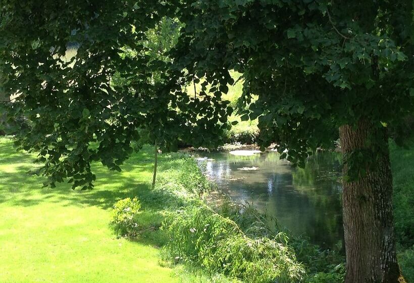 مبيت وإفطار Le Parc Des Aubiers