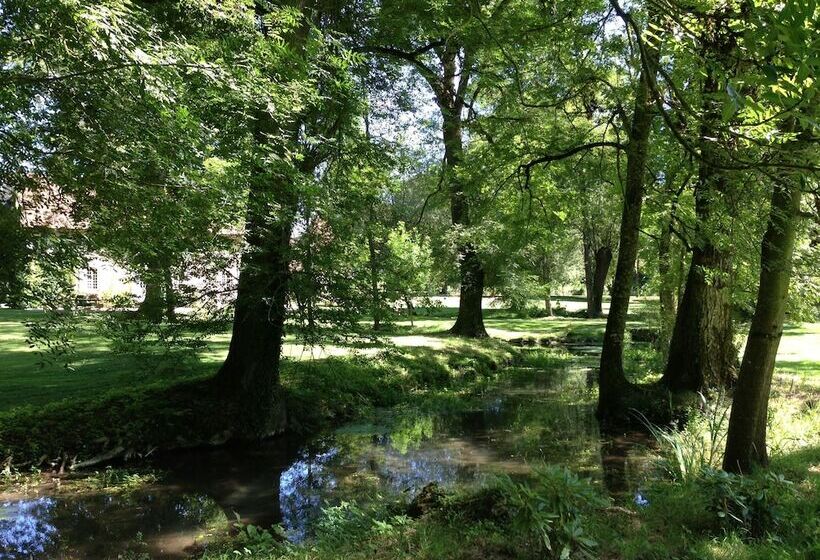 مبيت وإفطار Le Parc Des Aubiers