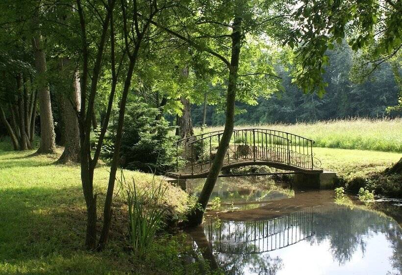 مبيت وإفطار Le Parc Des Aubiers