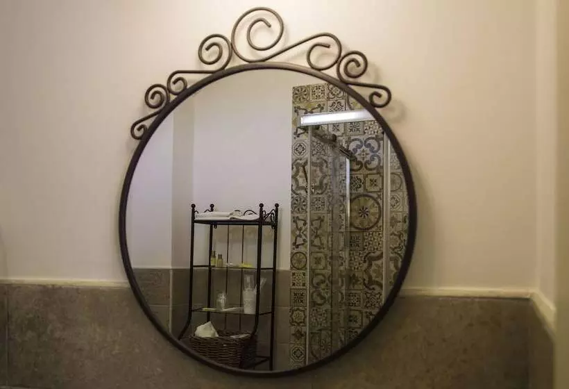 Aamiaismajoitus (B&B) Villa De Lua Boutique