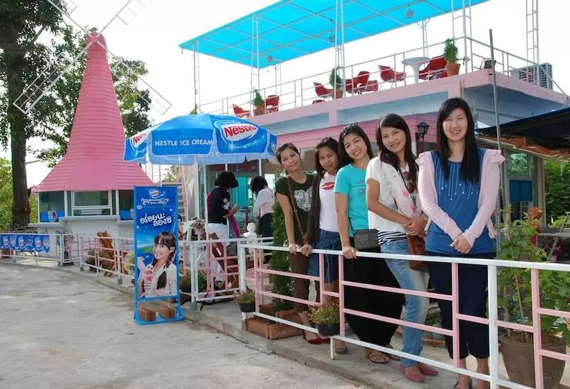 Hotelli Baanraiingdoi