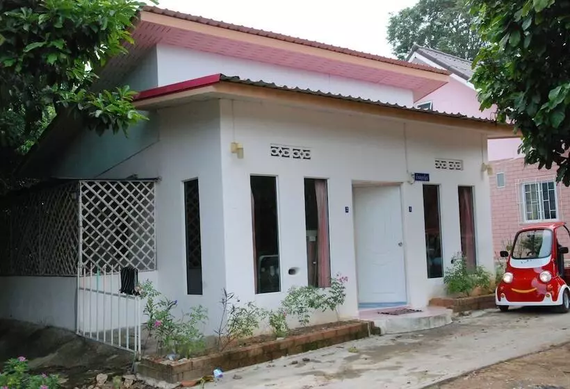 Hotelli Baanraiingdoi