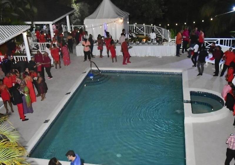 هتل Millsborough Bnb