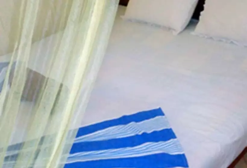 هتل Sunbaylanka Talalla