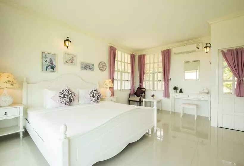 Hotelli The Natural Garden   Khao Soi Dao