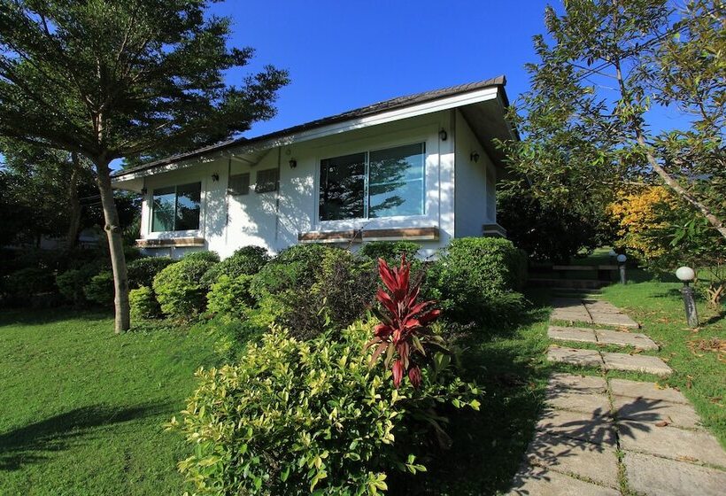 בית מלון כפרי The Natural Garden Khao Soi Dao