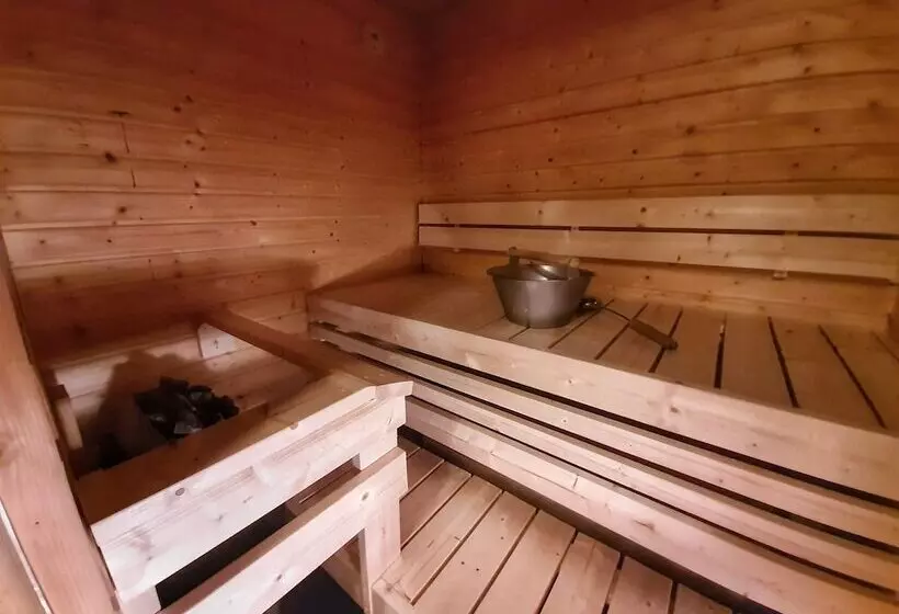 Kuukkeli Apartments Teerenpesue F 46