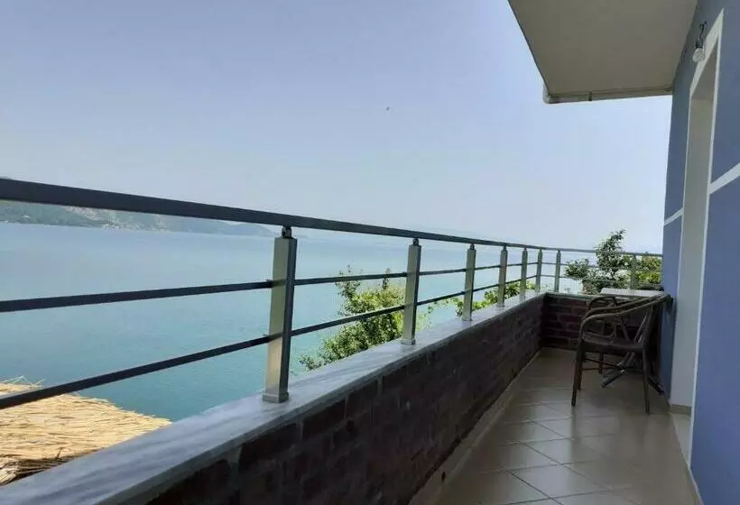 ベッドアンドブレックファースト Nesti Relax Home