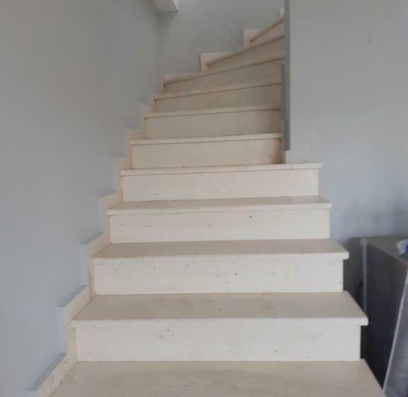 مبيت وإفطار Nesti Relax Home