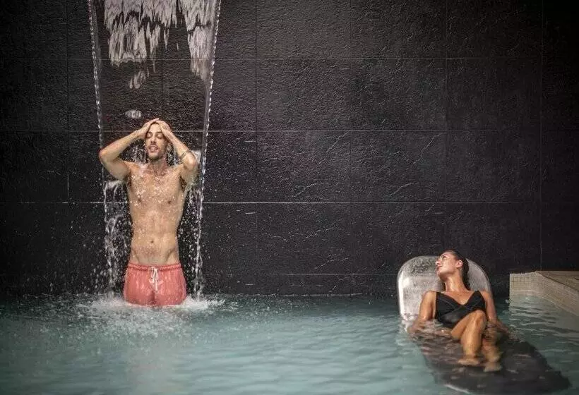 Отель blau colònia sant jordi