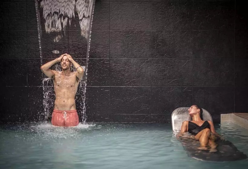 Отель blau colònia sant jordi