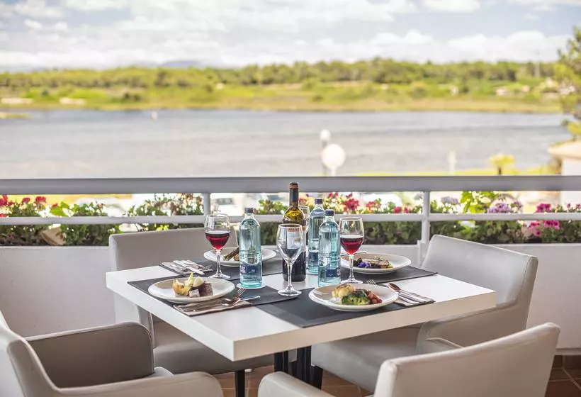 Отель blau colònia sant jordi