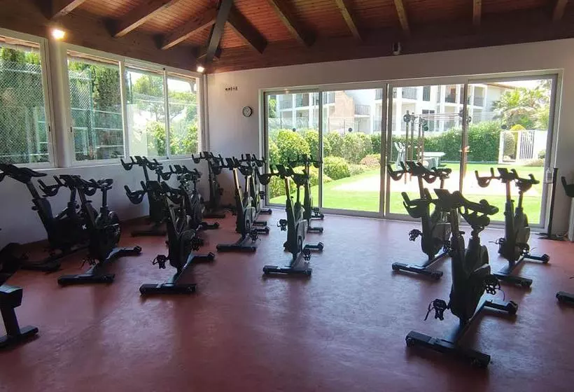 Отель blau colònia sant jordi