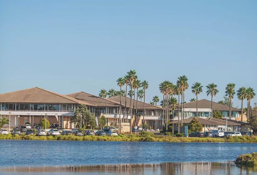 Отель blau colònia sant jordi