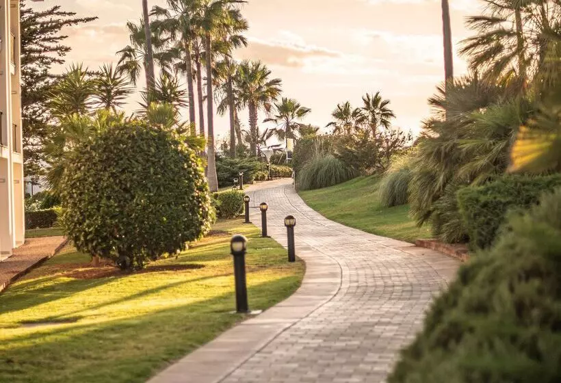 Отель blau colònia sant jordi