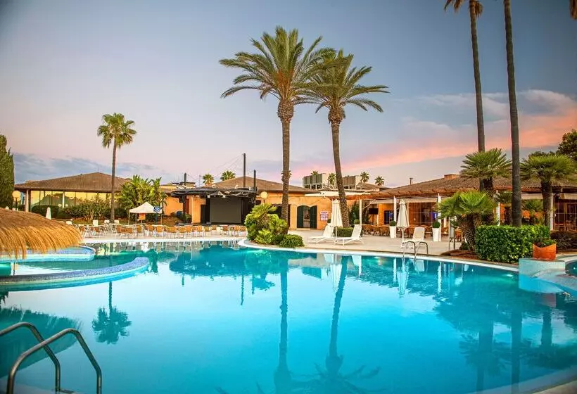 Отель blau colònia sant jordi