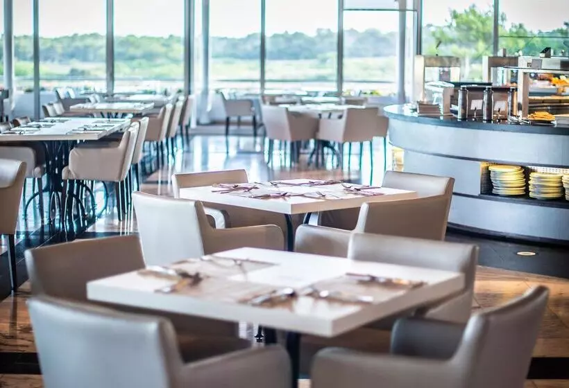 Отель blau colònia sant jordi