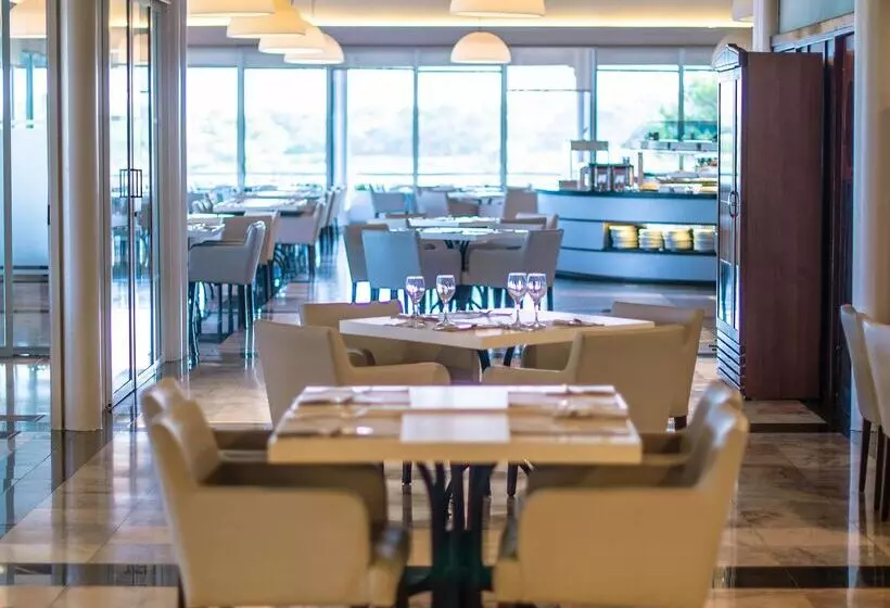 Отель blau colònia sant jordi