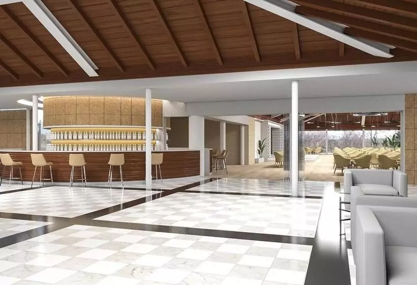 Отель blau colònia sant jordi