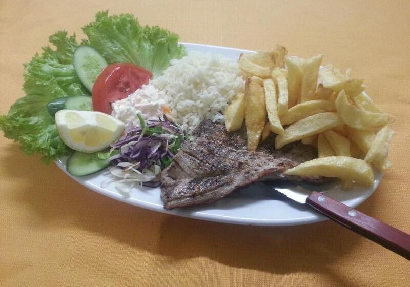 בית מלון כפרי Castro