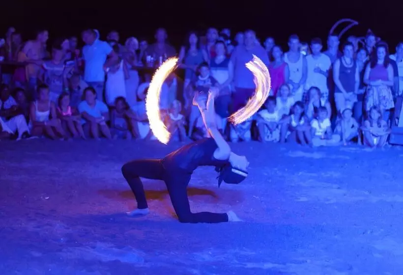 Club Paradiso Hotel & Resort