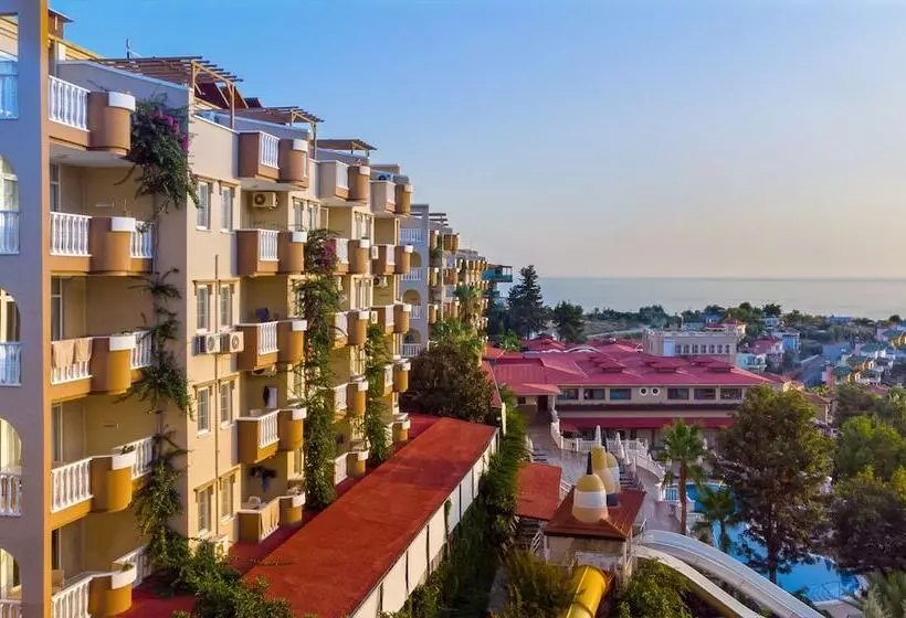 Club Paradiso Hotel & Resort