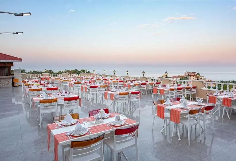 Club Paradiso Hotel & Resort