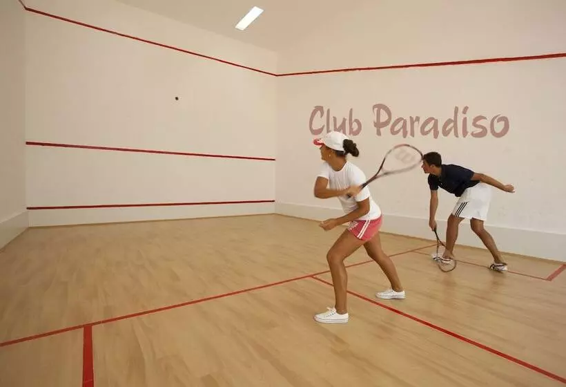Club Paradiso Hotel & Resort