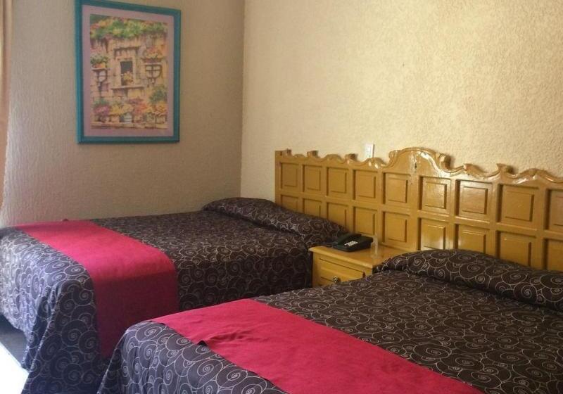 호텔 Colon Express