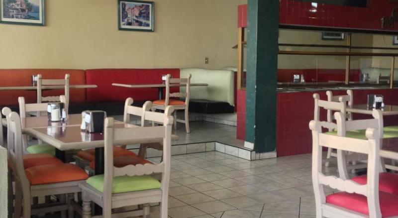 בית מלון כפרי Colon Express