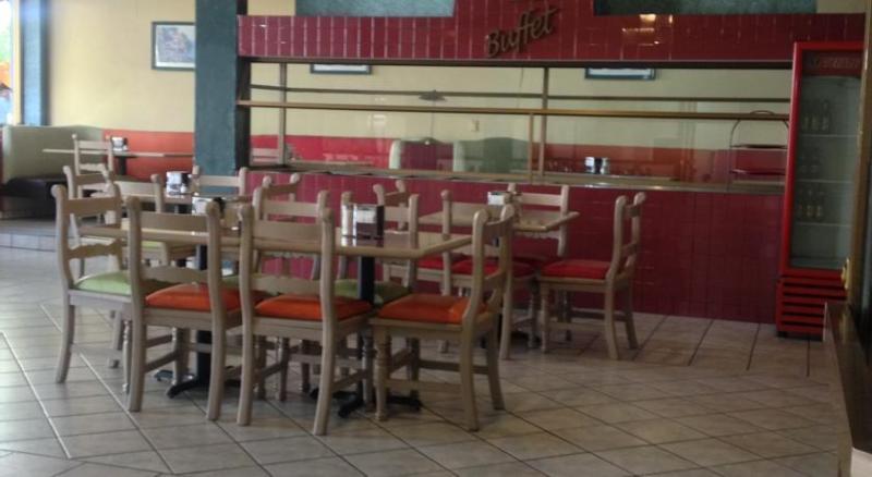 호텔 Colon Express